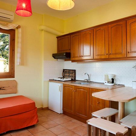 Victoria'S Guesthouse Damouchari Luaran gambar
