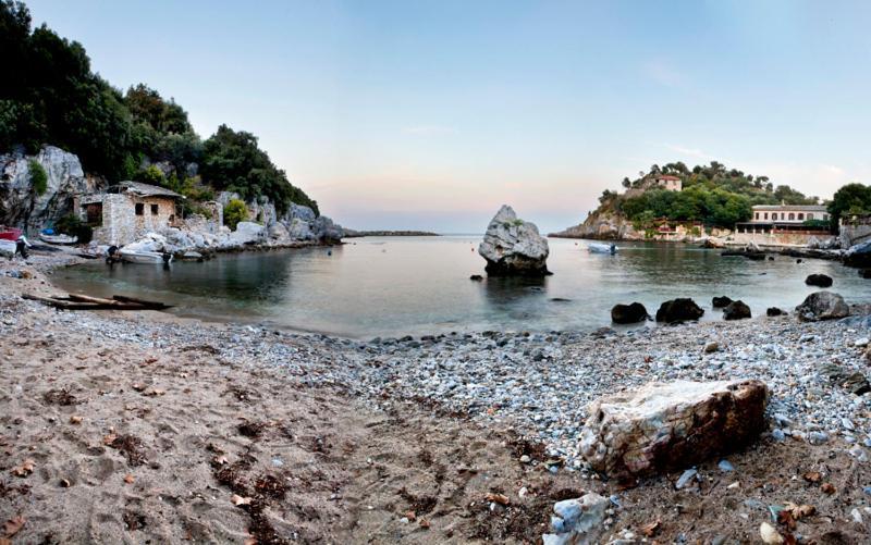 Victoria'S Guesthouse Damouchari Luaran gambar