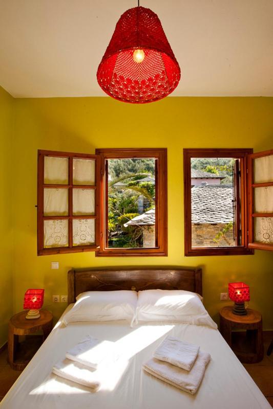 Victoria'S Guesthouse Damouchari Luaran gambar