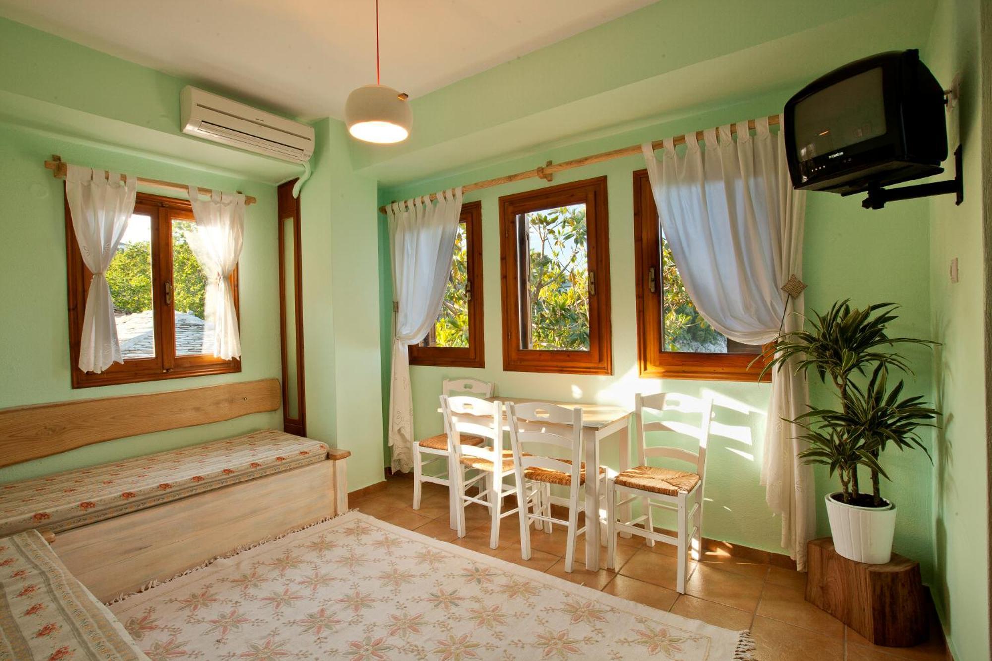 Victoria'S Guesthouse Damouchari Luaran gambar